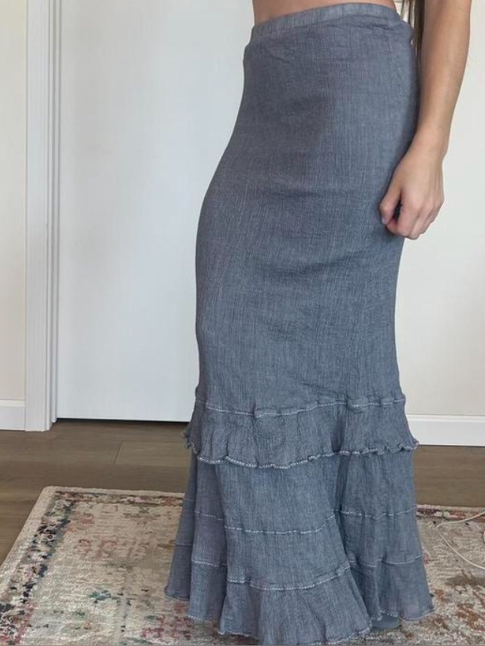 Max Edition | Gray Tiered Ruffle Maxi Skirt size M